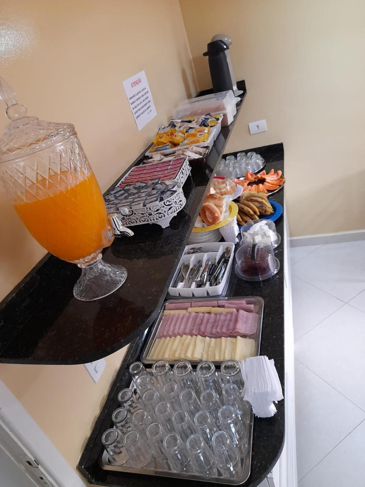 Hotel Dalias Guarulhos Eksteriør billede